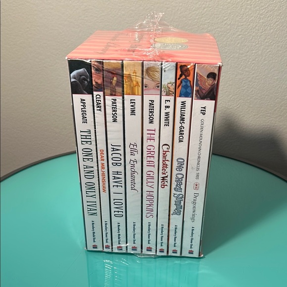 Newbery Award Favorite Library Book Set - Picture 2 of 4